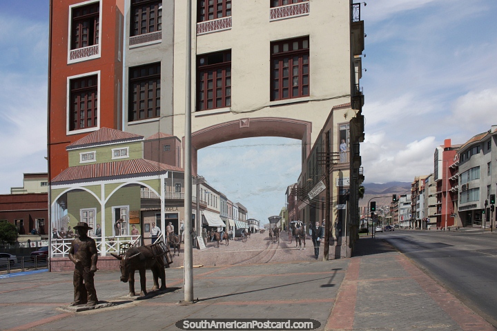 Plazoleta del Salitre, mural and sculptures - Antofagasta in the old days. (720x480px). Chile, South America.
