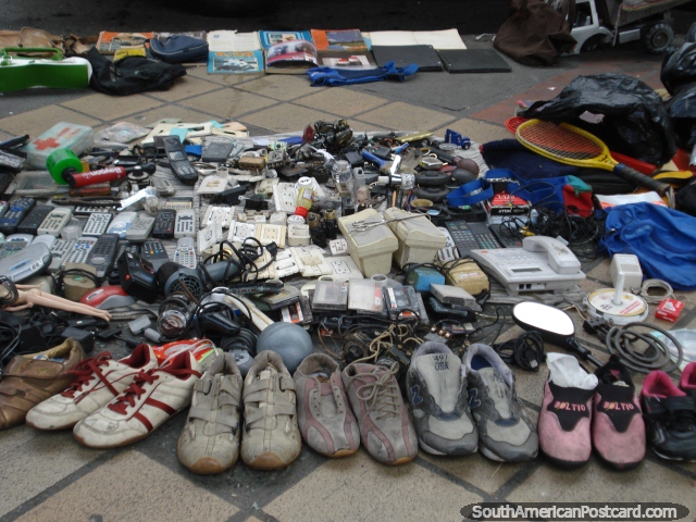 Shoes and stuff for sale 2nd hand in Prado Medellin. (640x480px). Colombia, South America.