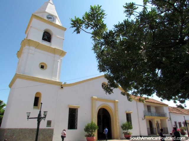 Igreja de Nuestra Senora da Inmaculada Concepcion construdo em 1782, Valledupar. (640x480px). Colmbia, Amrica do Sul.