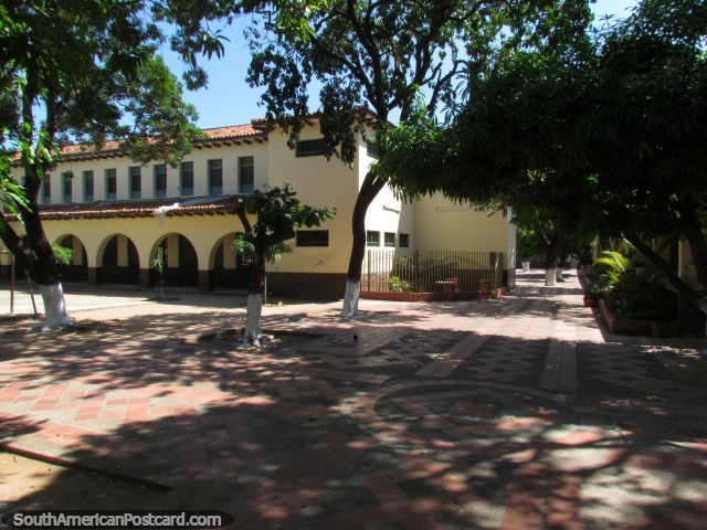 College Colegio Loperena, a national monument in Valledupar. (640x480px). Colombia, South America.