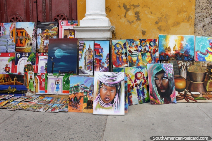 Pinturas fantásticas de venda nas ruas em Cartagena. (720x480px). Colômbia, América do Sul.