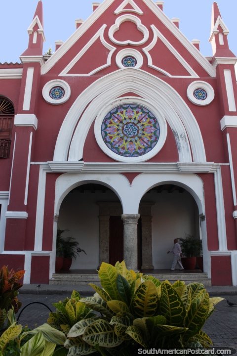 Convento de San Diego concludo em 1625, influncia neo gtica, Cartagena. (480x720px). Colmbia, Amrica do Sul.