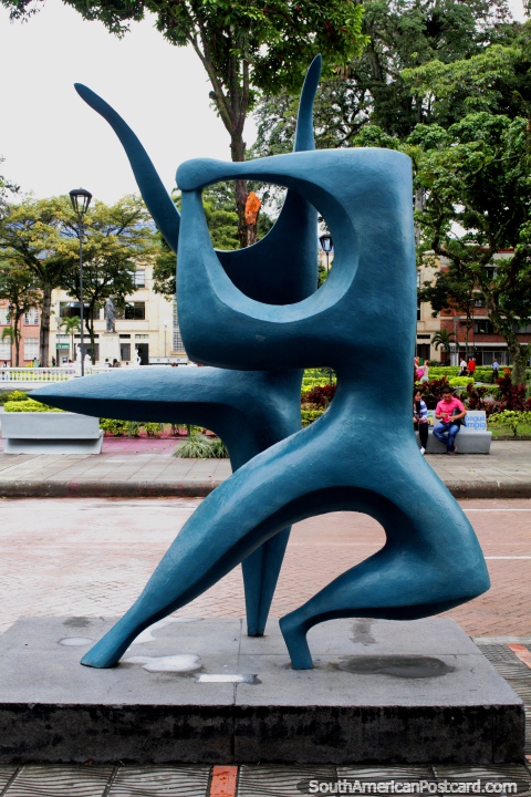 Ballet Azul (Blue Ballet), sculptured work by Julio Fajardo (1910-1979), in Ibague. (480x720px). Colombia, South America.