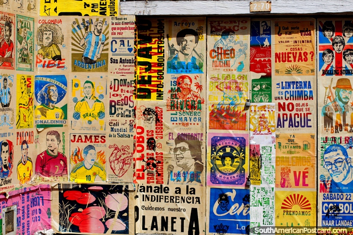 Estrellas de ftbol y grupos de msica, una tienda cubierta de carteles y recuerdos, San Antonio, Cali. (720x480px). Colombia, Sudamerica.