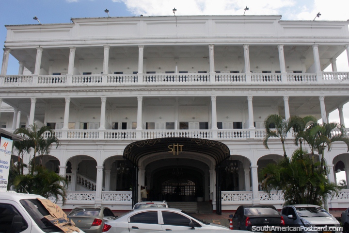 Hotel Tequendama Inn Estación, uno de los hoteles de lujo para gente de negocios en Buenaventura. (720x480px). Colombia, Sudamerica.