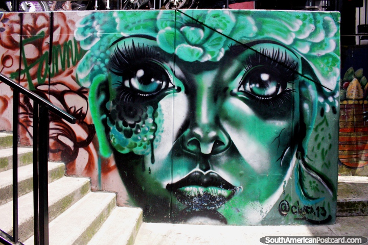 Green goddess, street art in Comuna 13 in Medellin. (720x480px). Colombia, South America.