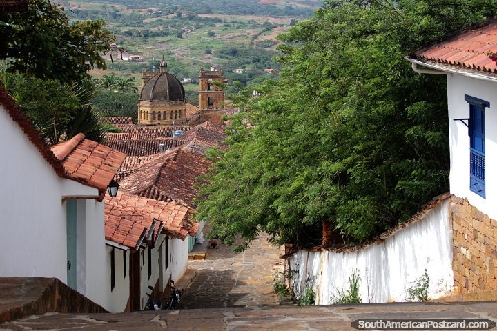 Pintoresco Barichara, un pequeño pueblo en las colinas a 30 minutos de San Gil. (720x480px). Colombia, Sudamerica.