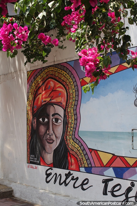 Mujer junto al mar, arte callejero de Ainer Lpez, Riohacha. (480x720px). Colombia, Sudamerica.