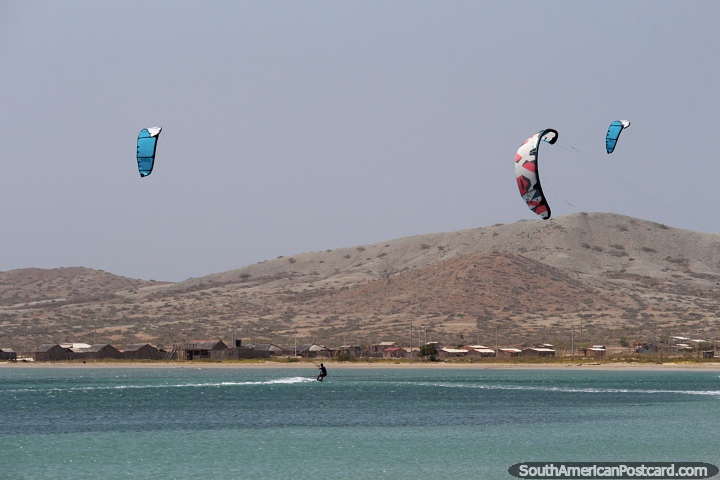 Kitesurfing in Cabo de la Vela where the wind is strong. (720x480px). Colombia, South America.