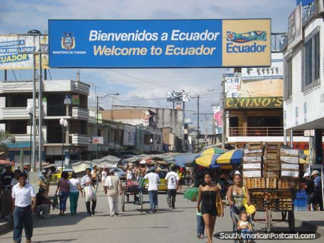 El cruce de la frontera de Aguas Verdes en Per a Huaquillas. (640x480px). Ecuador, Sudamerica.