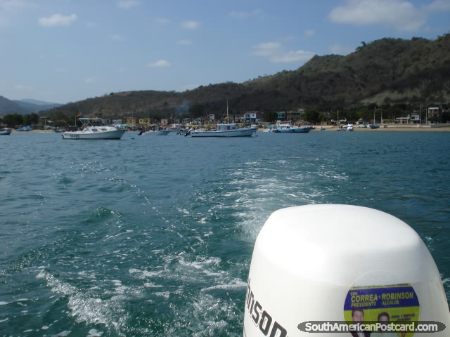 Leaving Puerto Lopez and heading out to Isla de la Plata by boat. (640x480px). Ecuador, South America.