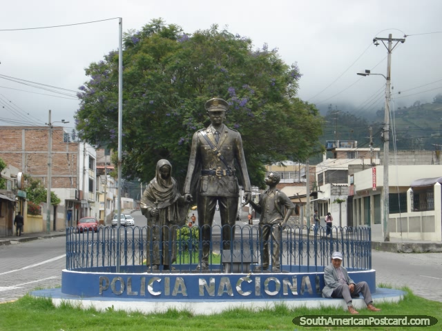 Policia Nacional monument in Ibarra. (640x480px). Ecuador, South America.