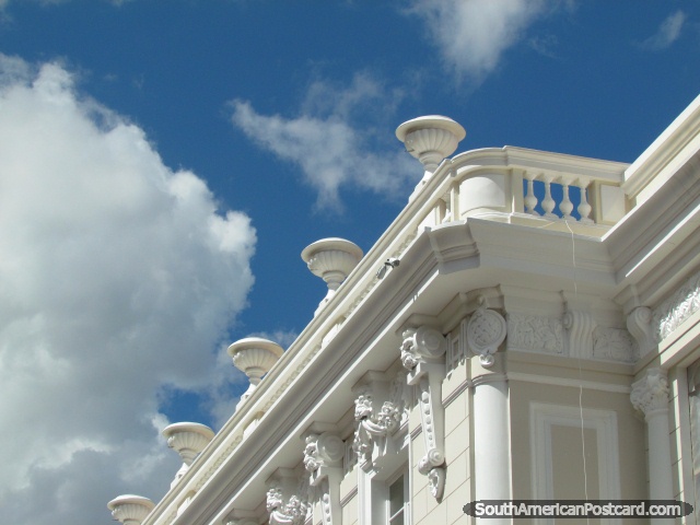 Quito architecture, white front-face of a palace. (640x480px). Ecuador, South America.