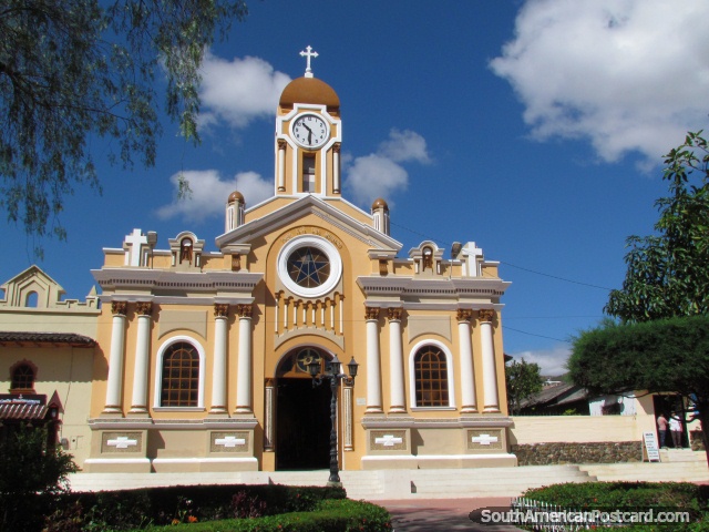 A igreja em Vilcabamba. (640x480px). Equador, América do Sul.