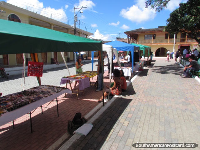 Pacha Fair in Vilcabamba, 2nd and 4th Sunday each month. (640x480px). Ecuador, South America.