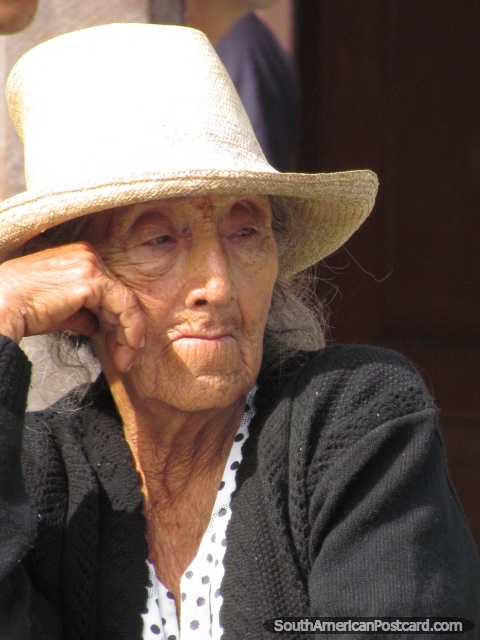 An old woman in Vilcabamba. (480x640px). Ecuador, South America.