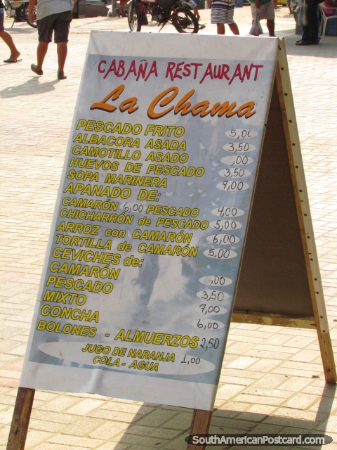 Un menú del restaurante de comidas de pescado en Playa Tarqui, Manta. (480x640px). Ecuador, Sudamerica.