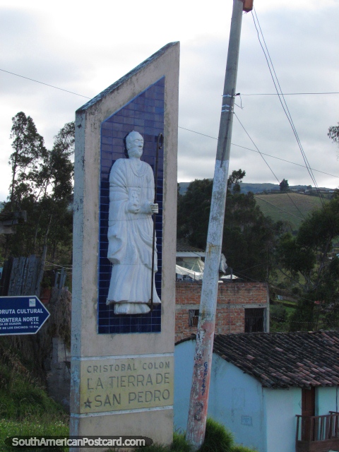 Monument of Cristobal Colon (Christopher Columbus) in a town named after him. (480x640px). Ecuador, South America.
