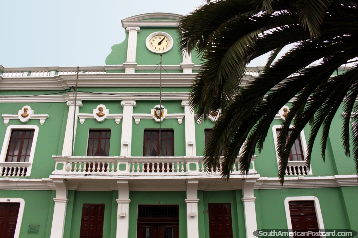 Building where Manuel de Echeandia (1783-1850) was born in Guaranda, a fighter for the independence of Venezuela. (720x480px). Ecuador, South America.