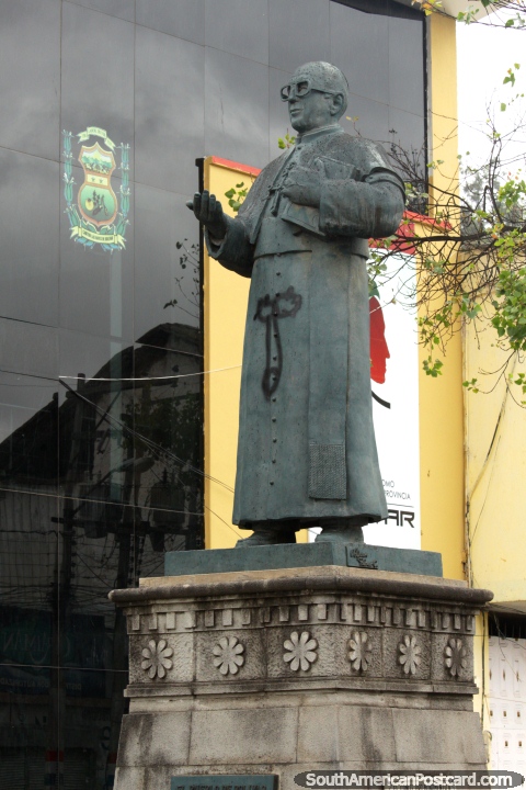 Candido Rada S. the 1st bishop, statue in Guaranda. (480x720px). Ecuador, South America.