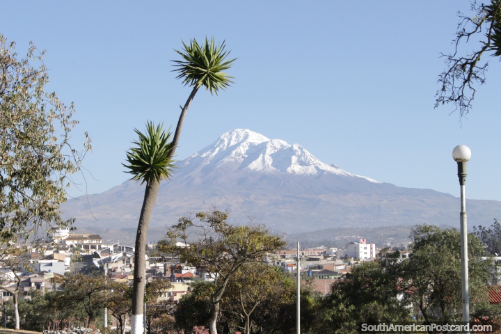 The morning is the best time for views of Chimborazo Volcano from Riobamba from Parque 21 de Abril. (720x480px). Ecuador, South America.