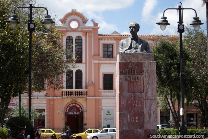 San Blas Park in Cuenca and a bust of Manuel J. Calle (1866-1918), a politician, writer and historian. (720x480px). Ecuador, South America.