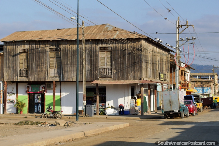 Jama is characterized by some of the old wooden buildings in the town. (720x480px). Ecuador, South America.