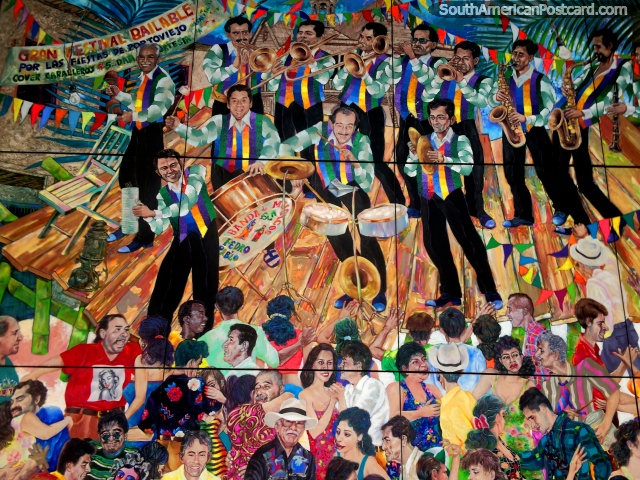 O Festival de Dança Grande com a Banda de Pedro Pablo, grande mural em centro de compras de Portoviejo. (640x480px). Equador, América do Sul.