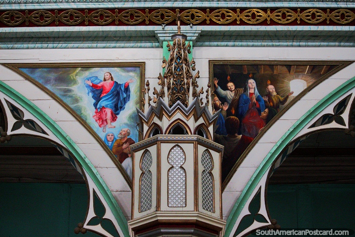 Religious paintings inside the church in Zaruma, on the corners of the arches. (720x480px). Ecuador, South America.