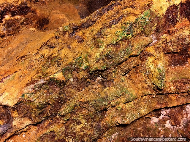 Rock walls at El Sexmo gold mine with green crystal sparkling, Zaruma. (640x480px). Ecuador, South America.