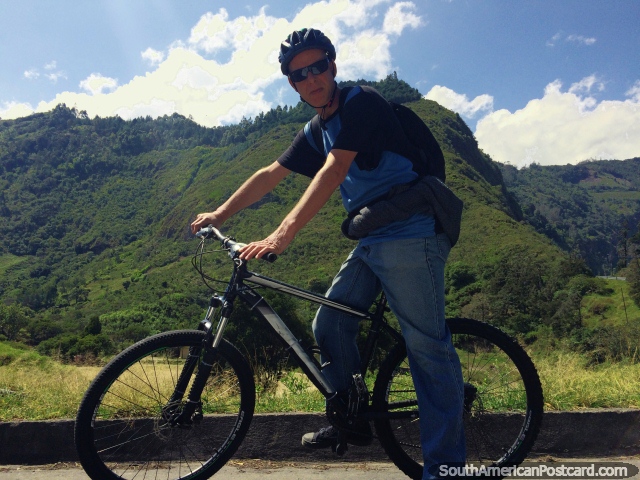Rent a bike in Banos and ride 16kms downhill on the route of waterfalls, lets go! (640x480px). Ecuador, South America.
