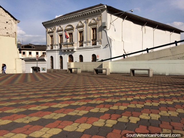 An historic building on the corner of Plaza Duo Benitez and Valencia in Quito. (640x480px). Ecuador, South America.