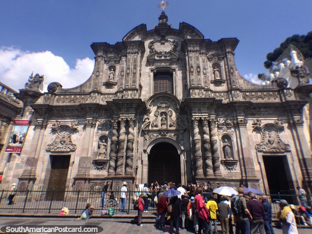 Igreja de Compania de Jesus em Quito, uma fachada extremamente atraente da pedra construiu 1605-1613. (640x480px). Equador, Amrica do Sul.