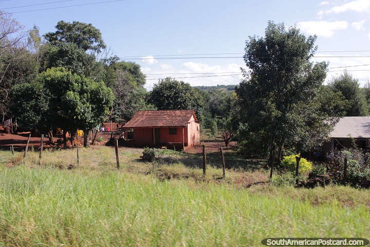 Rural living in the countryside north of Maria Auxiliadora. (720x480px). Paraguay, South America.