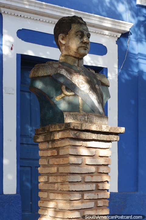 Mariscal Jose Felix Estigarribia, president and Chaco War military, bust in Concepcion. (480x720px). Paraguay, South America.