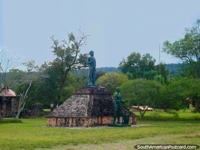 Don Carlos Antonio Lopez (1792-1862), first constitutional President, statue and indigenous man at Ybycui National Park. (640x480px). Paraguay, South America.