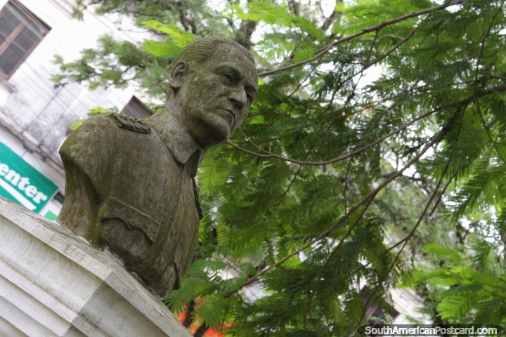 Eugenio A. Garay (1875-1937), bust in Villarrica, military and journalist. (720x480px). Paraguay, South America.