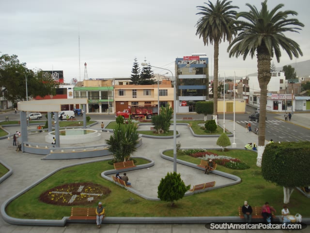 The plaza in Camana, picture 2. (640x480px). Peru, South America.