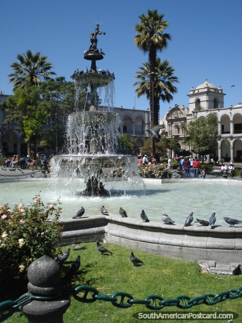 The fountain and pool in Arequipas plaza. (480x640px). Peru, South America.