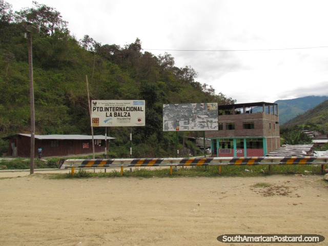 Border crossing to Ecuador at La Balza. (640x480px). Peru, South America.