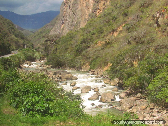 River and boulders on the road from Bagua Grande to Chachapoyas. (640x480px). Peru, South America.
