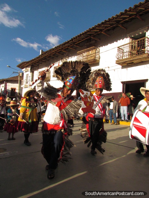 Indian feather dance at Feria Patronal in Huamachuco. (480x640px). Peru, South America.