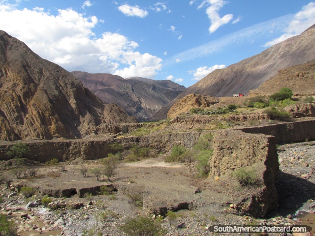 Traveling on the rough terrain in Peru's northern highlands. (640x480px). Peru, South America.