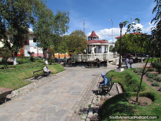 Parque 15 de Junio, park in Huancayo. (640x480px). Peru, South America.