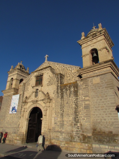 Church Santa Maria Magdalena (1588) in Ayacucho. (480x640px). Peru, South America.