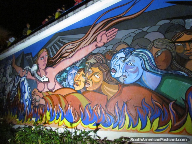 Pintura mural de cabezas femeniña en Abancay por la noche. (640x480px). Perú, Sudamerica.