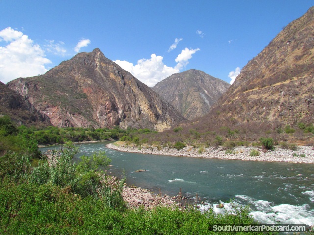 River and rocky hills on the way to Cusco from Abancay. (640x480px). Peru, South America.