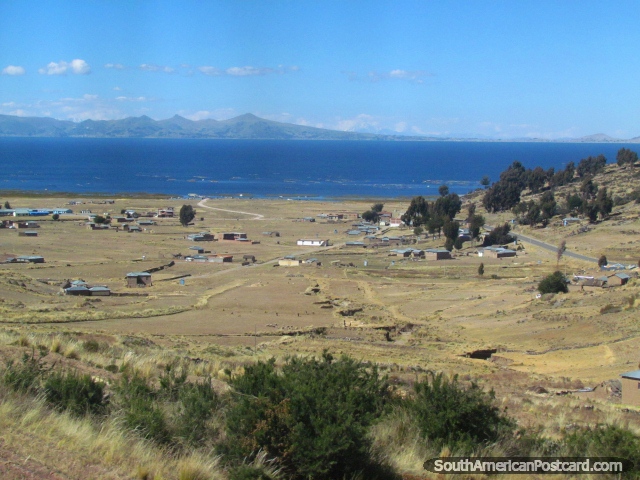 Lake Titicaca community between Zepita and Juli. (640x480px). Peru, South America.