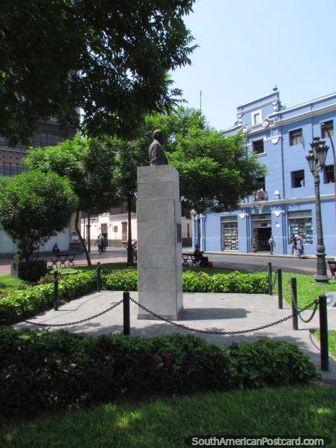 Plazuela Federico Elguera in Lima, a plazuela is a small plaza. (480x640px). Peru, South America.