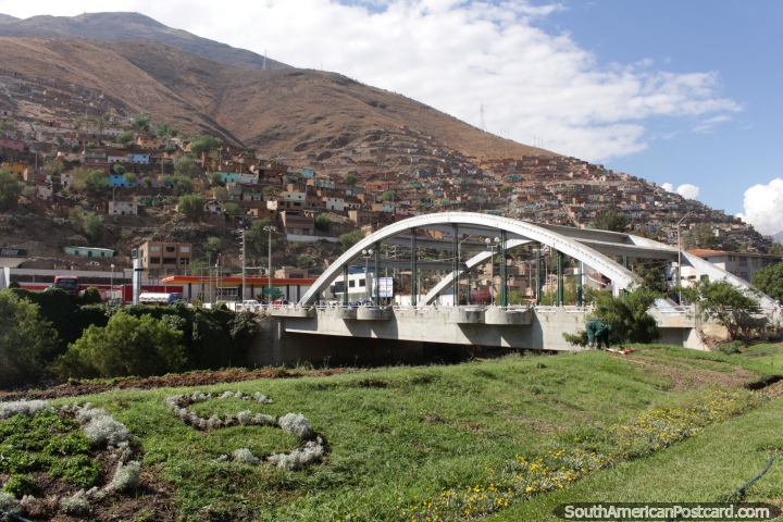 Sr. de Burgos bridge in Huanuco, from Huanuco to Tingo Maria or Lima. (720x480px). Peru, South America.